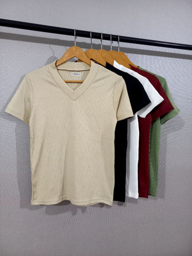 تیشرت یقه هفت